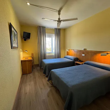 Rey Arturo Burgos Hotel 3*