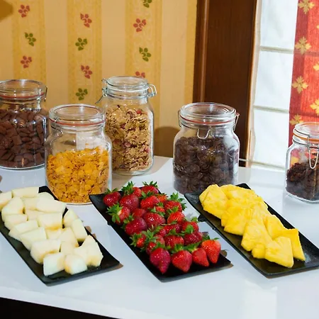 Rey Arturo Burgos Hotel