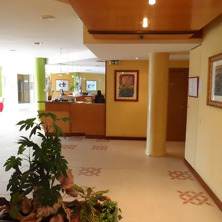 Rey Arturo Burgos Hotel 3*