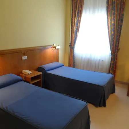 Rey Arturo Burgos 3* Villagonzalo Pedernales