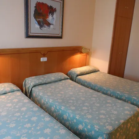 Rey Arturo Burgos Hotel