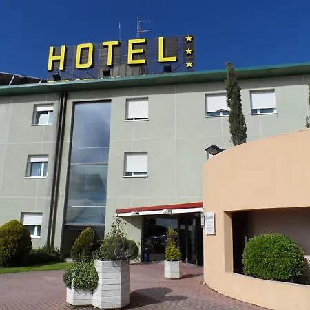 Hotel Rey Arturo Burgos