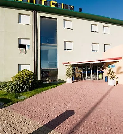 Rey Arturo Burgos Villagonzalo Pedernales