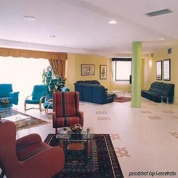 Rey Arturo Burgos Hotel 3*