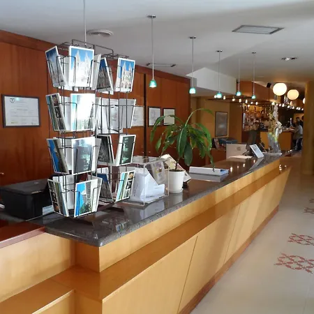 雷阿图罗酒店 维拉贡扎罗-佩德纳雷斯