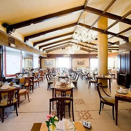 Rey Arturo Burgos 3* Villagonzalo Pedernales