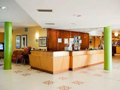 Rey Arturo Burgos Hotel Villagonzalo Pedernales