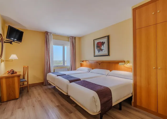 Отель Rey Arturo Burgos Villagonzalo Pedernales