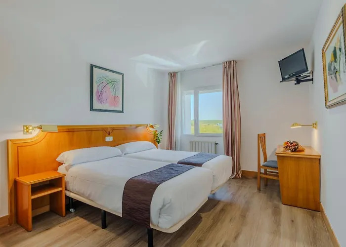 Rey Arturo Burgos Отель 3*