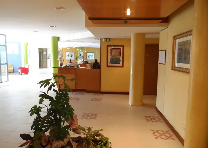 Rey Arturo Burgos Отель 3*