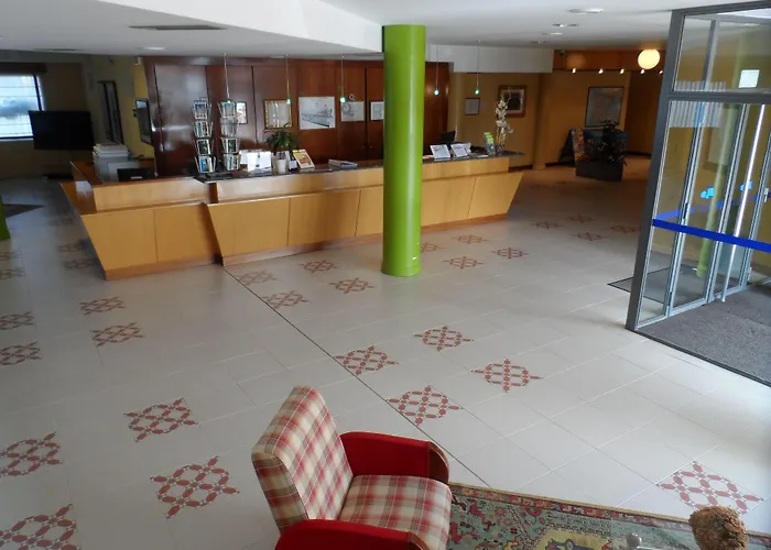 Rey Arturo Burgos 3*