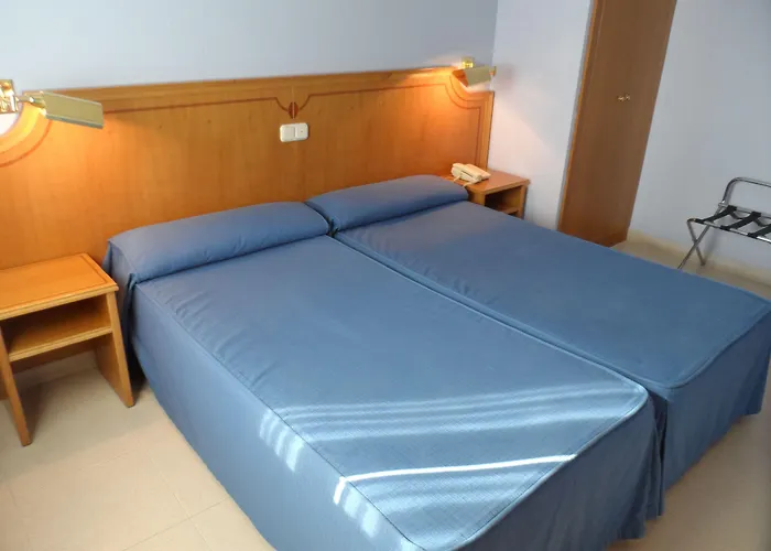 Отель Rey Arturo Burgos Villagonzalo Pedernales