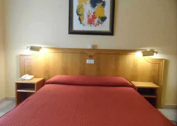 Отель Rey Arturo Burgos Villagonzalo Pedernales