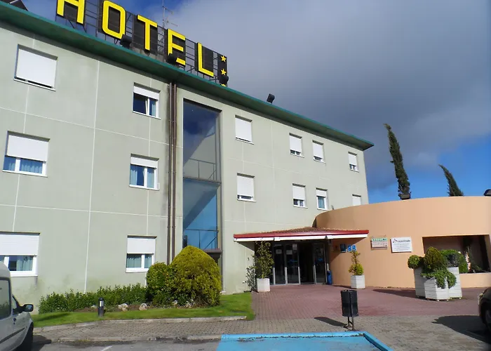 Rey Arturo Burgos 3*