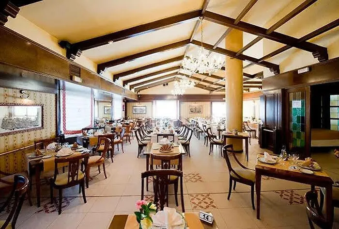 Rey Arturo Burgos 3* Villagonzalo Pedernales